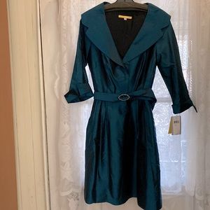 Flores and Flores Iridescent Teal Green Cocktail Party Dress